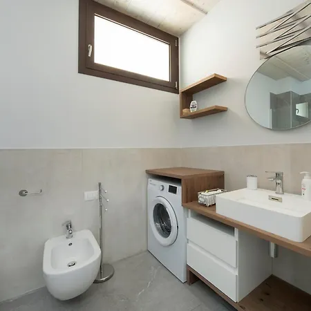 Tra Muretto E Budello Con Posto Auto Appartamento Alassio