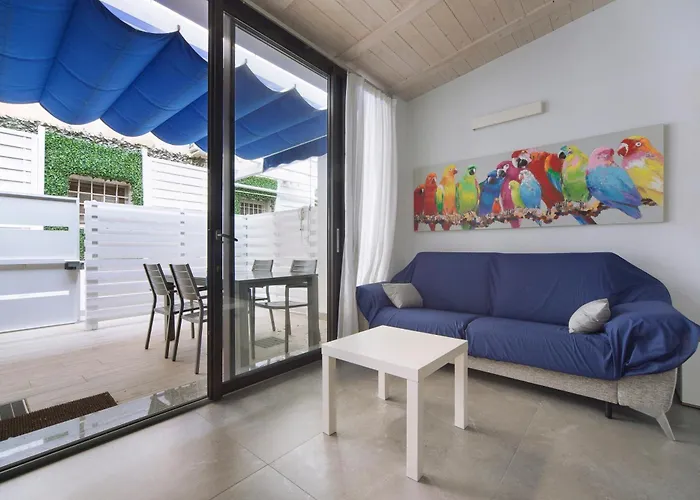 Tra Muretto E Budello Con Posto Auto Lejlighed