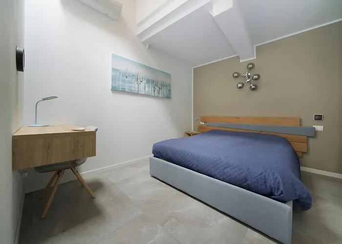 Lejlighed Tra Muretto E Budello Con Posto Auto *